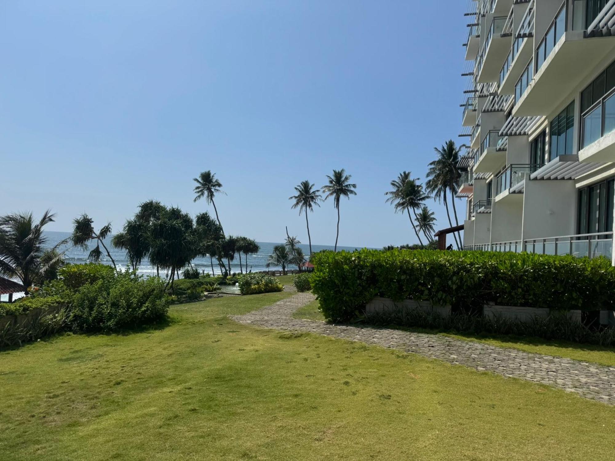 Oceanfront Galle Apartment L4-10 Dış mekan fotoğraf