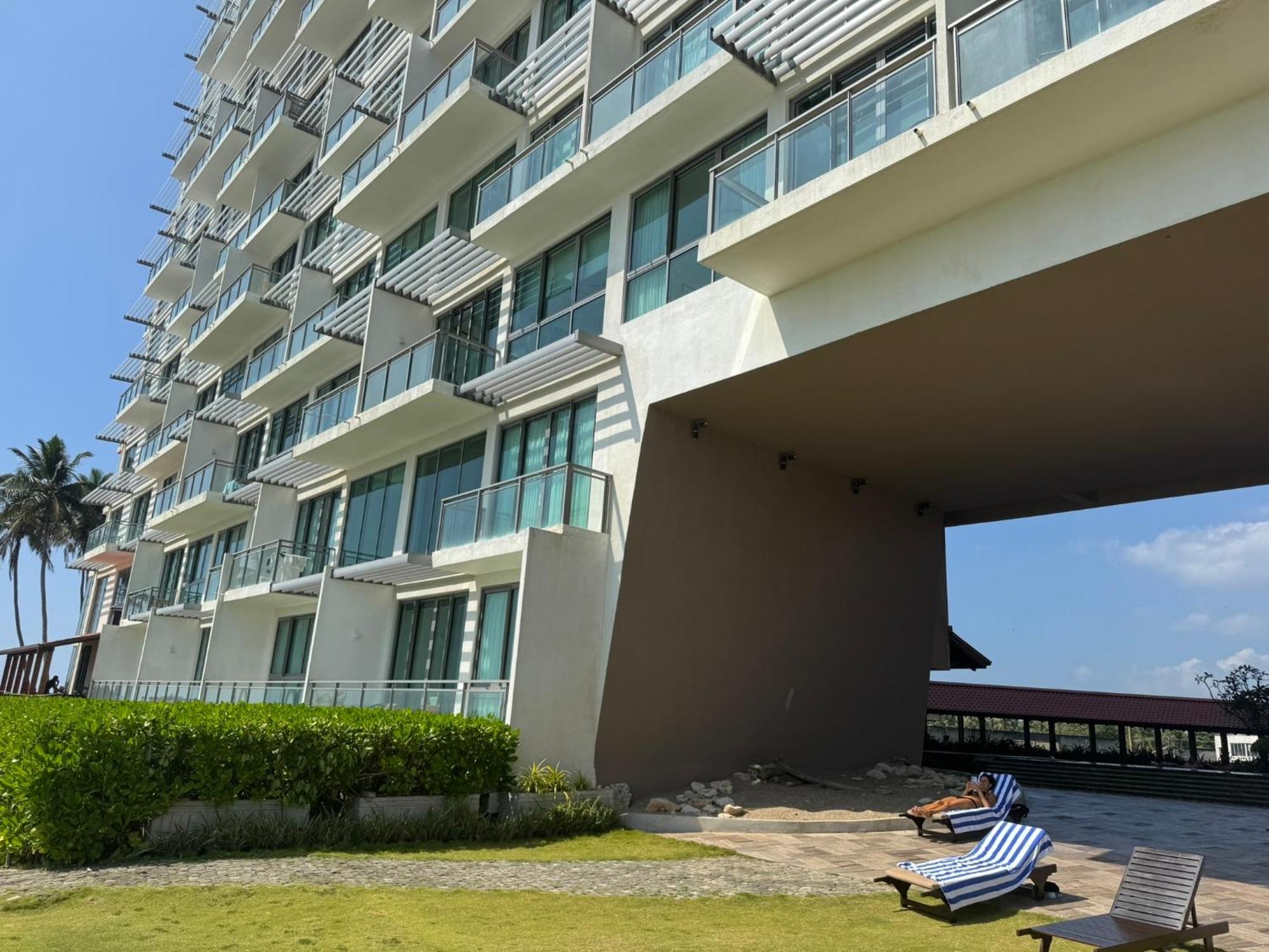 Oceanfront Galle Apartment L4-10 Dış mekan fotoğraf